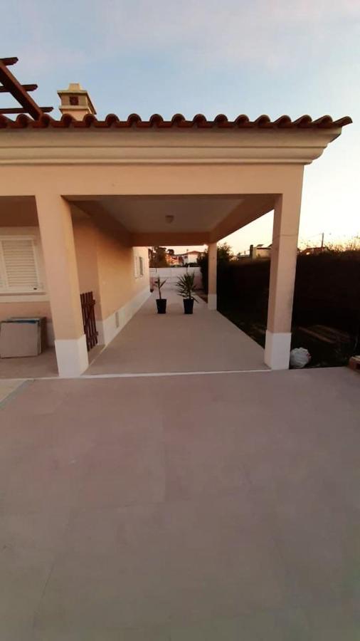 Spacious House In Aldeia Dos Pinheiros With Pool Азейтау Екстериор снимка
