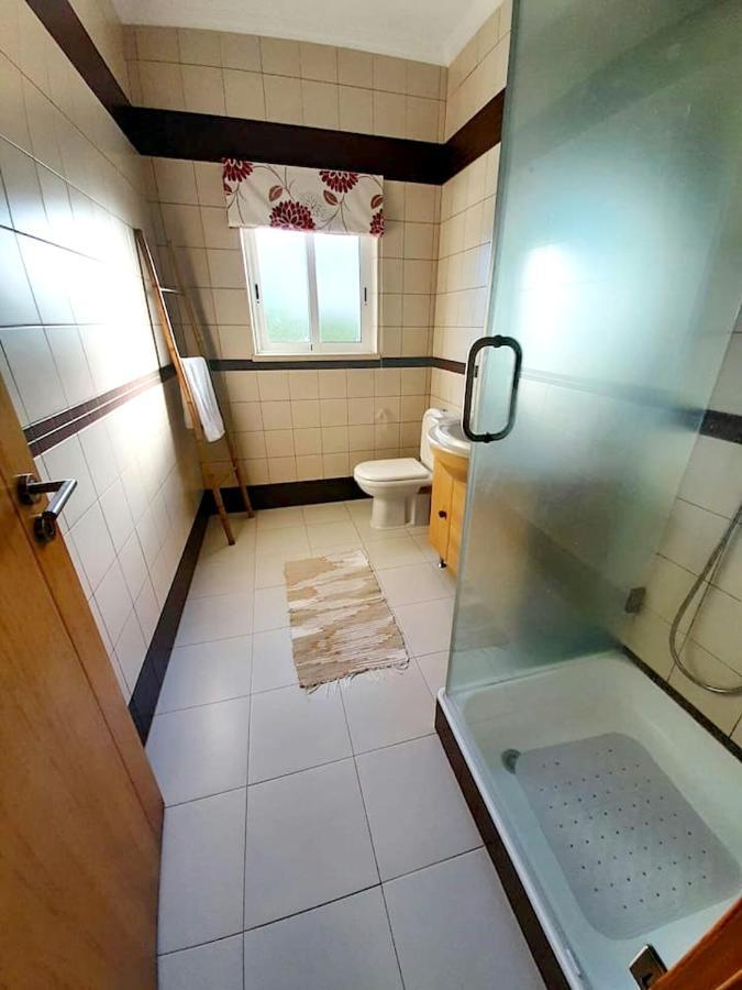 Spacious House In Aldeia Dos Pinheiros With Pool Азейтау Екстериор снимка