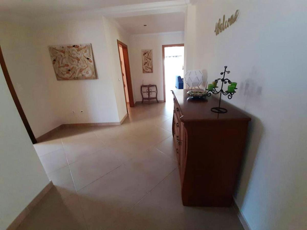 Spacious House In Aldeia Dos Pinheiros With Pool Азейтау Екстериор снимка
